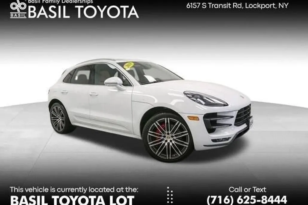 2018 Porsche Macan Turbo photo 1