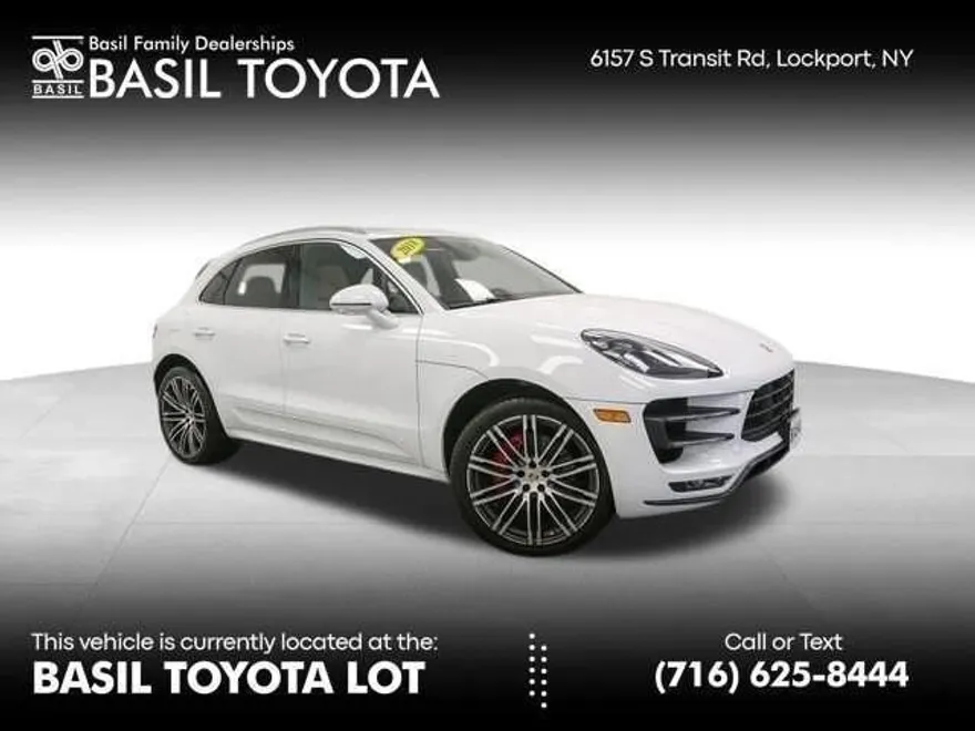 2018 Porsche Macan Turbo photo 1