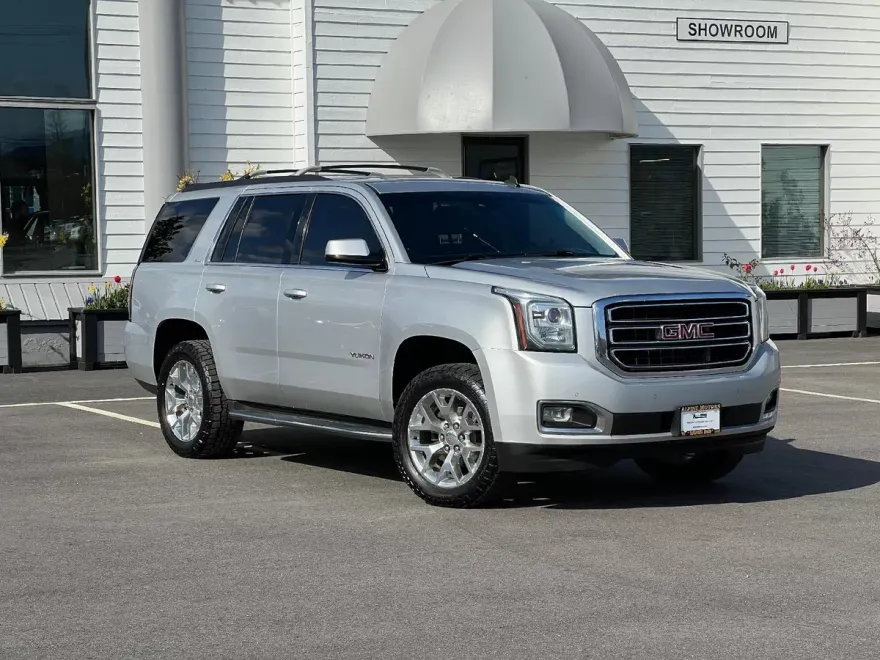 2015 Gmc Yukon SLT photo 1