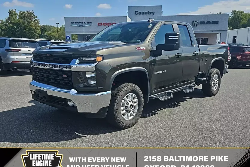 2022 Chevrolet Silverado 2500HD LT photo 1