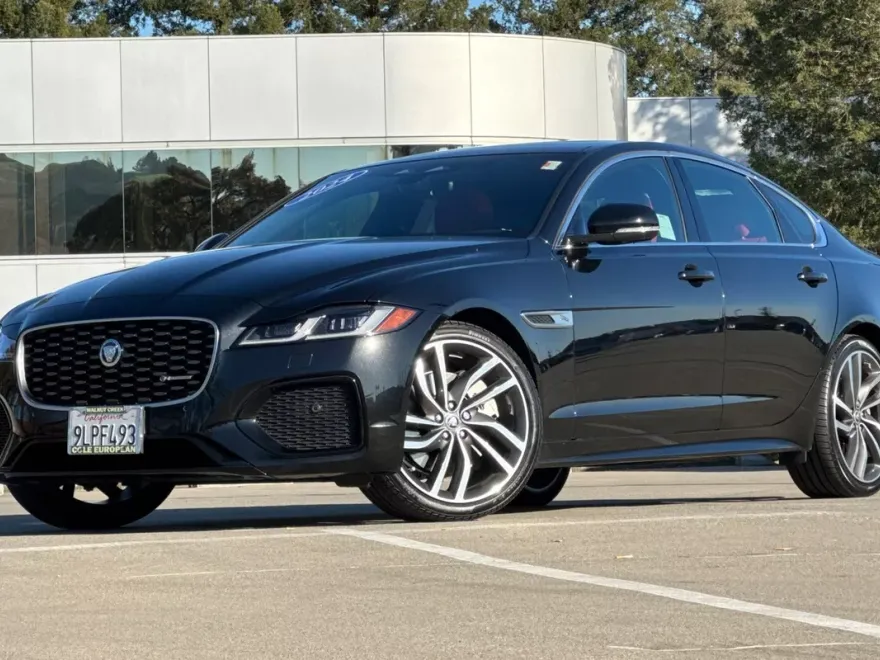 2024 Jaguar XF R-Dynamic SE photo 1