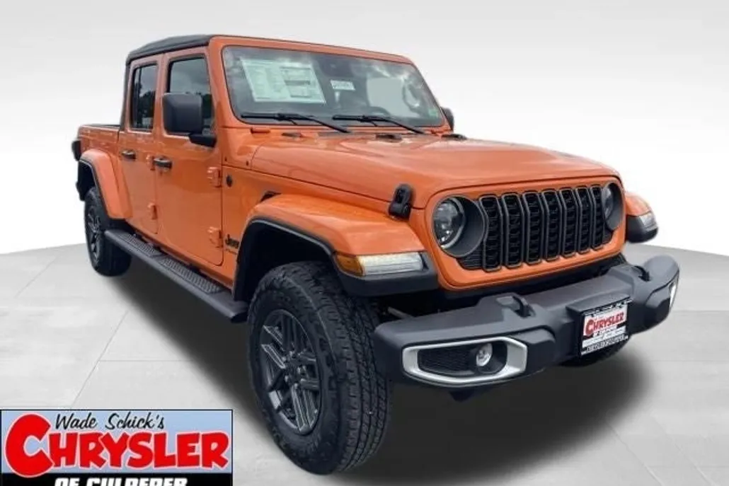 2025 Jeep Gladiator Sport photo 1
