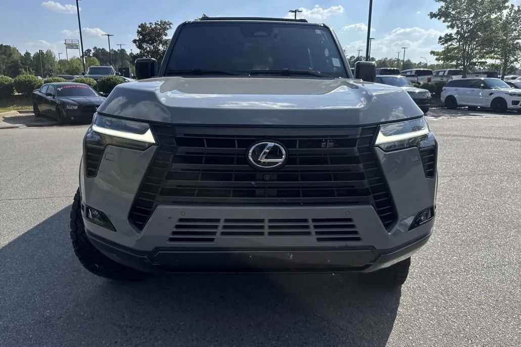 2024 Lexus GX 550 Premium photo 1