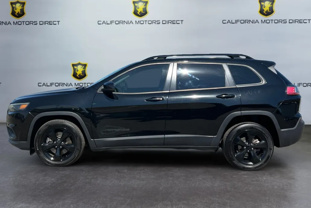 2020 Jeep Cherokee Altitude photo 1