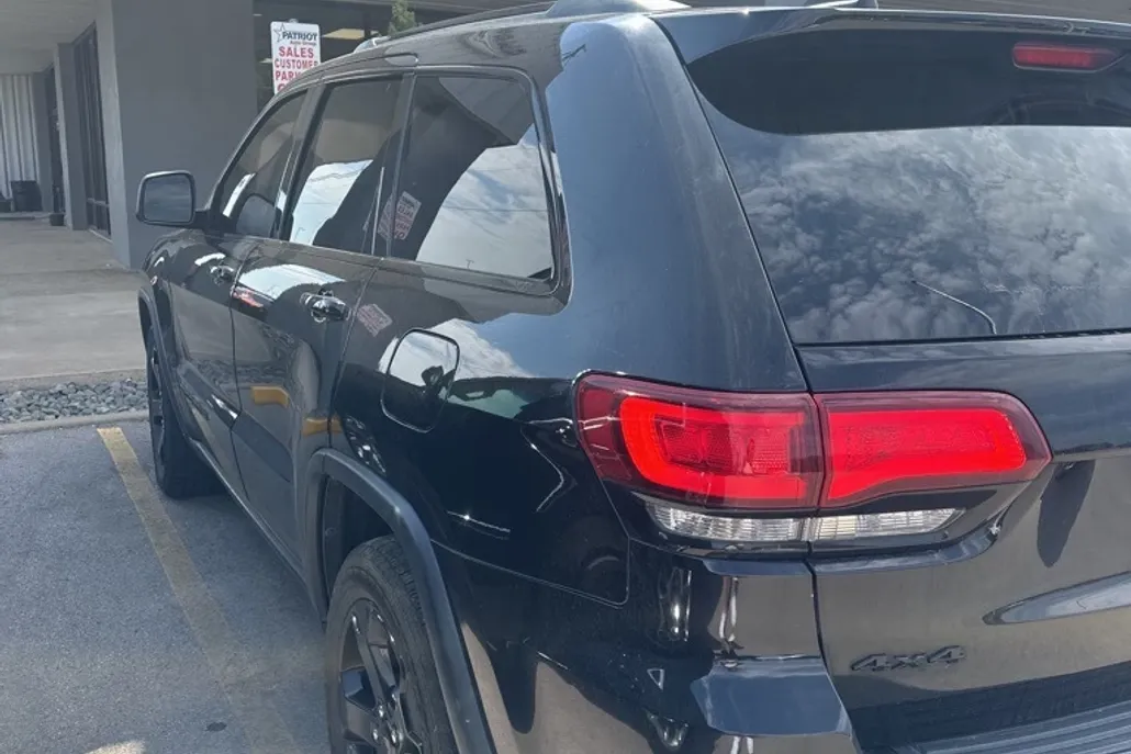 2019 Jeep Grand Cherokee Upland photo 1