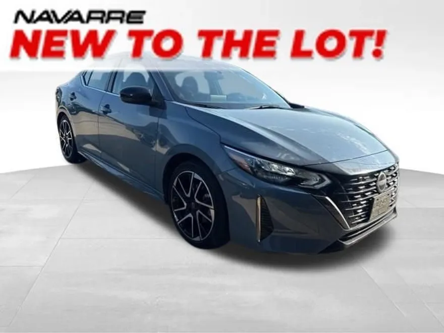 2024 Nissan Sentra SR photo 1