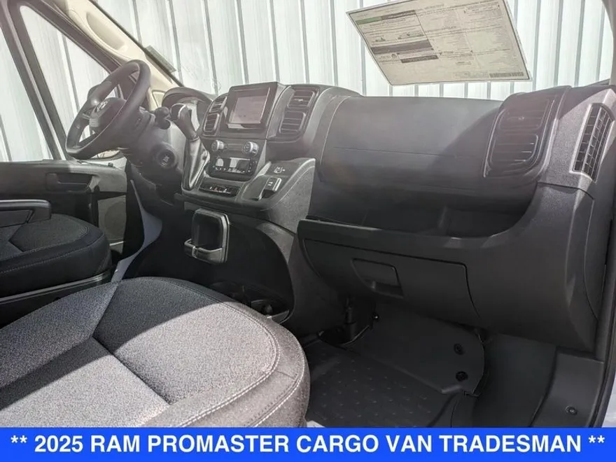 2025 Ram ProMaster 2500 photo 23
