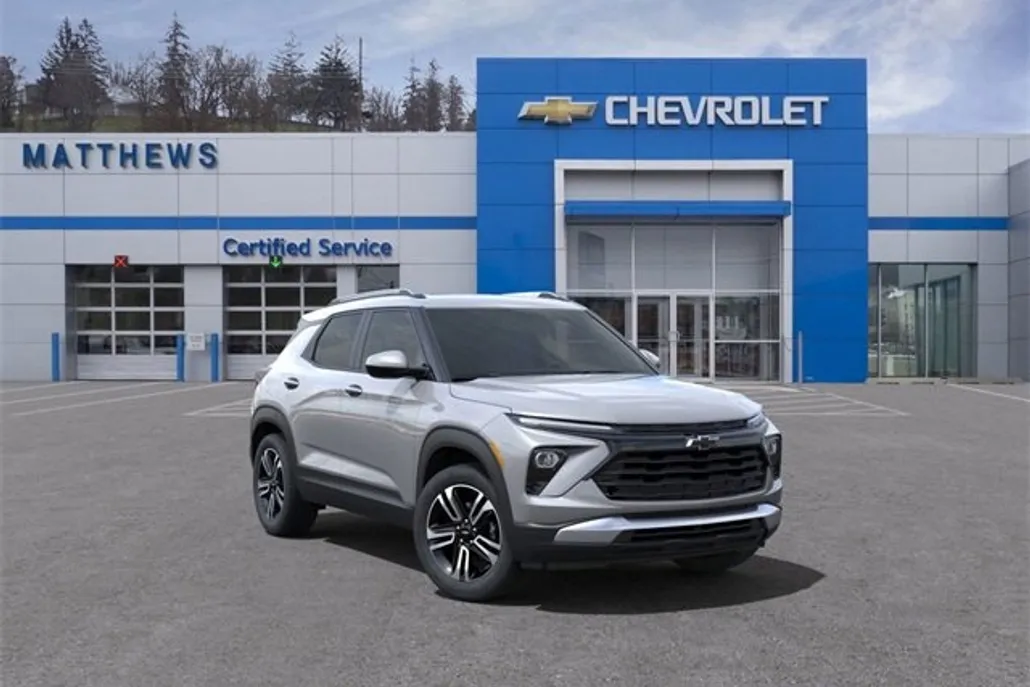 2025 Chevrolet Trailblazer LT photo 1
