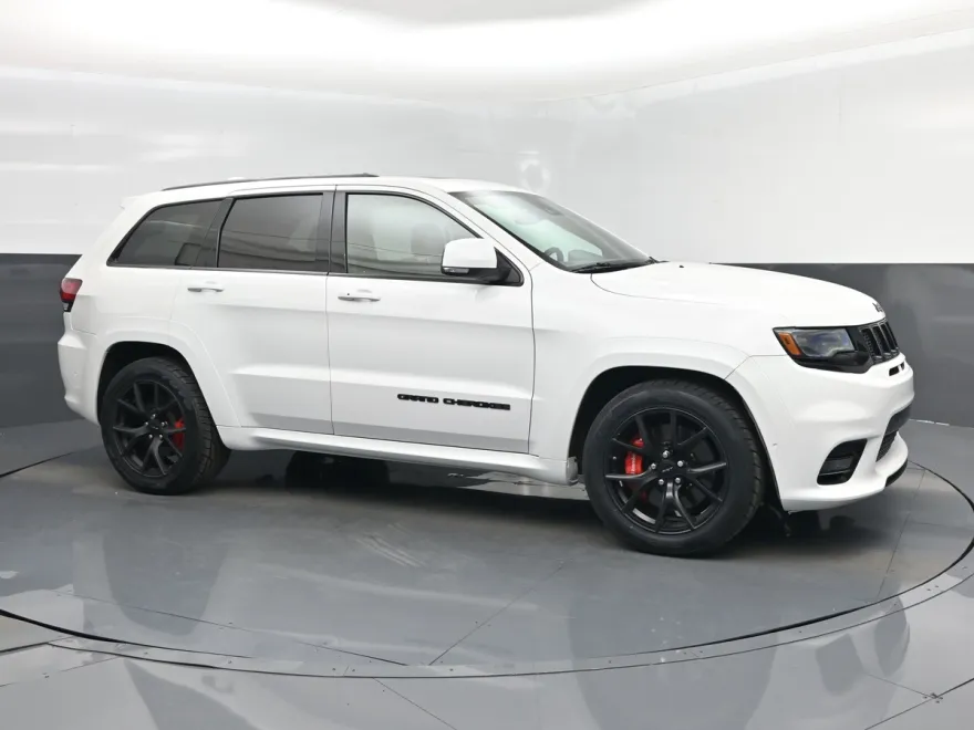 2018 Jeep Grand Cherokee SRT8 photo 1
