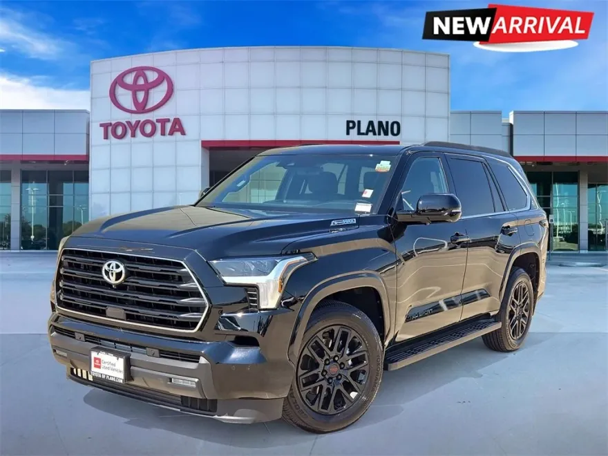 2025 Toyota Sequoia SR5 Sport photo 1