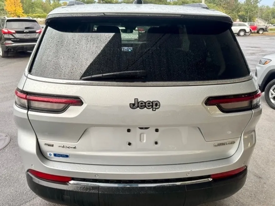 2021 Jeep Grand Cherokee Limited photo 1