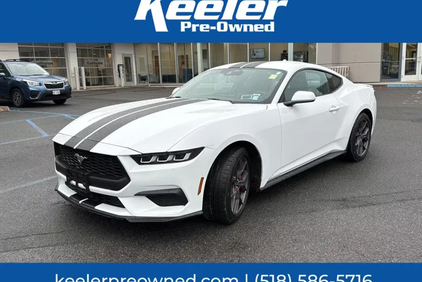 2024 Ford Mustang EcoBoost photo 1