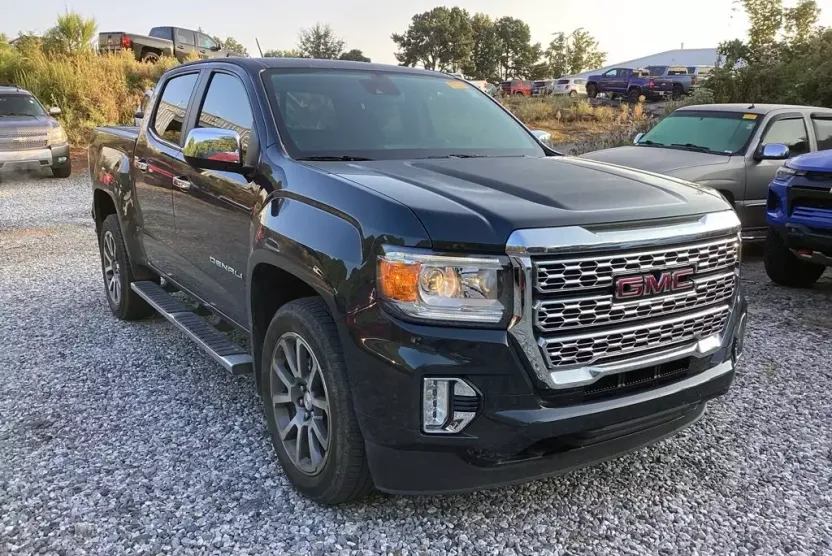2022 Gmc Canyon Denali photo 1