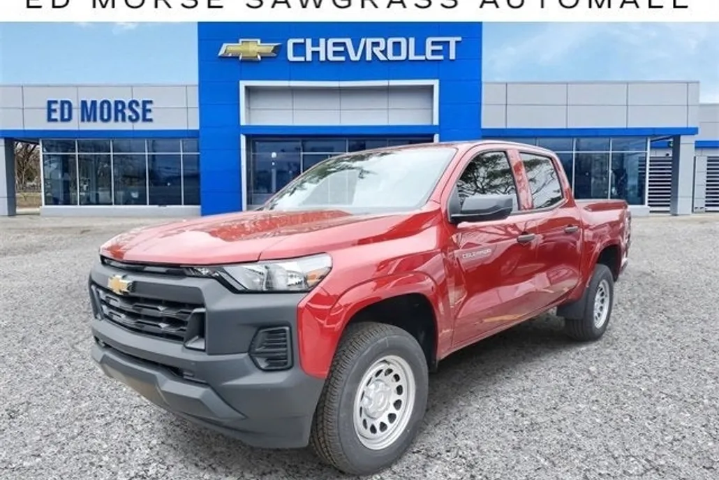 2025 Chevrolet Colorado LT photo 1
