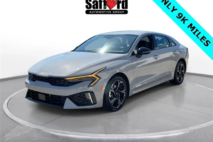 2025 Kia K5 GT-Line photo 1