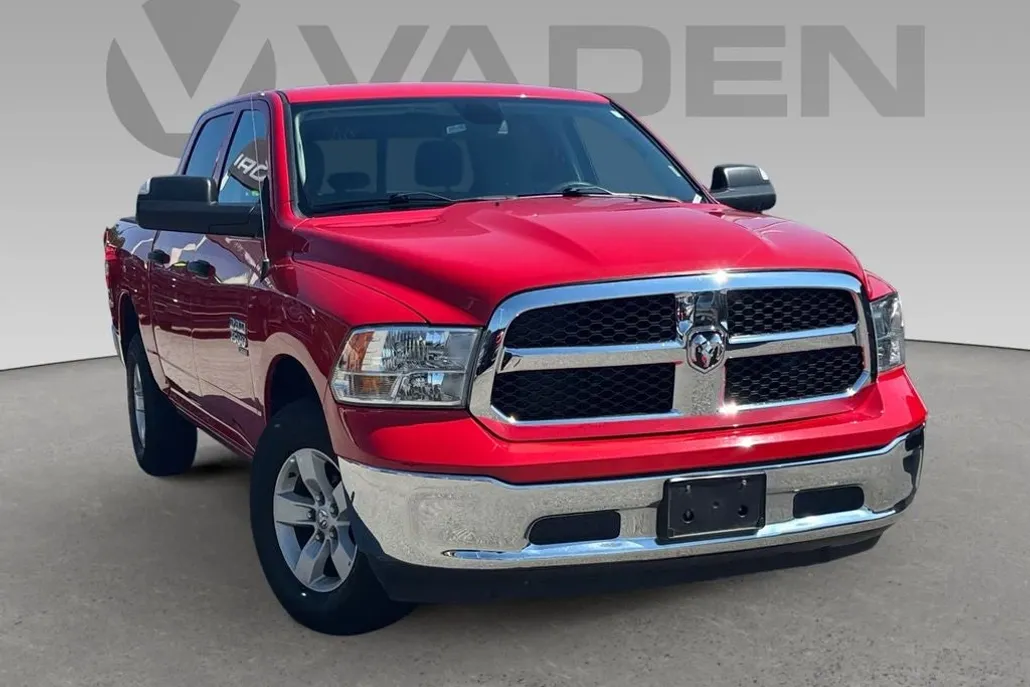 2023 Ram 1500 Classic SLT photo 1