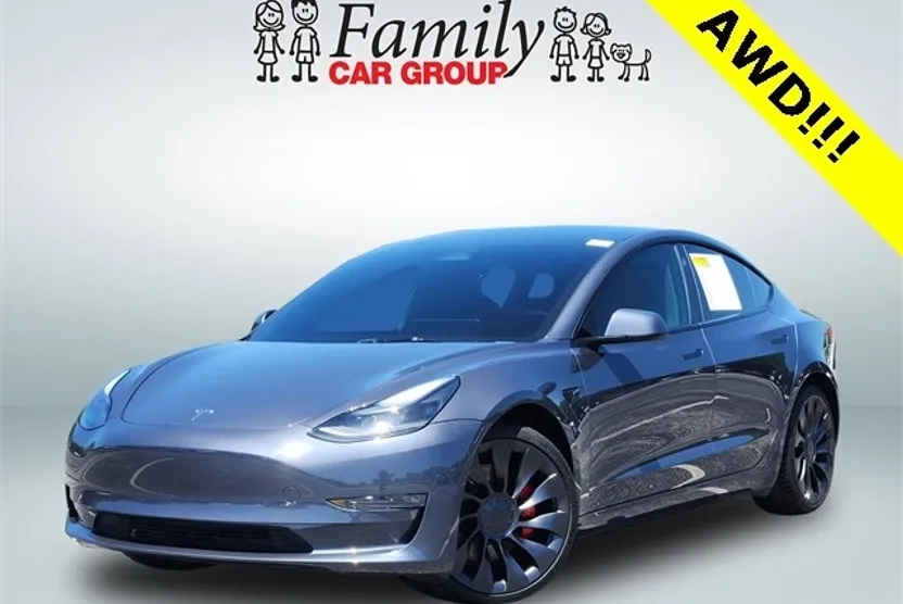 2023 Tesla Model 3 Performance photo 1
