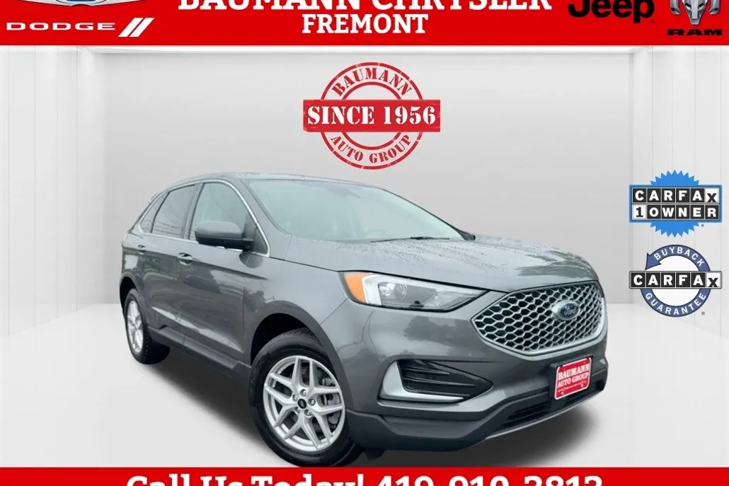 2024 Ford Edge SEL photo 1
