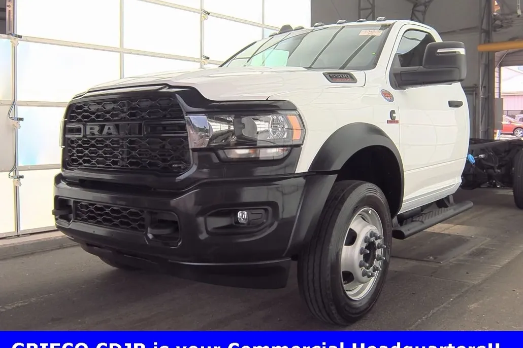 2024 Ram 5500 photo 1
