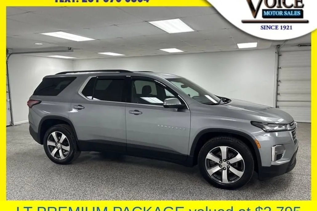 2023 Chevrolet Traverse Leather photo 1