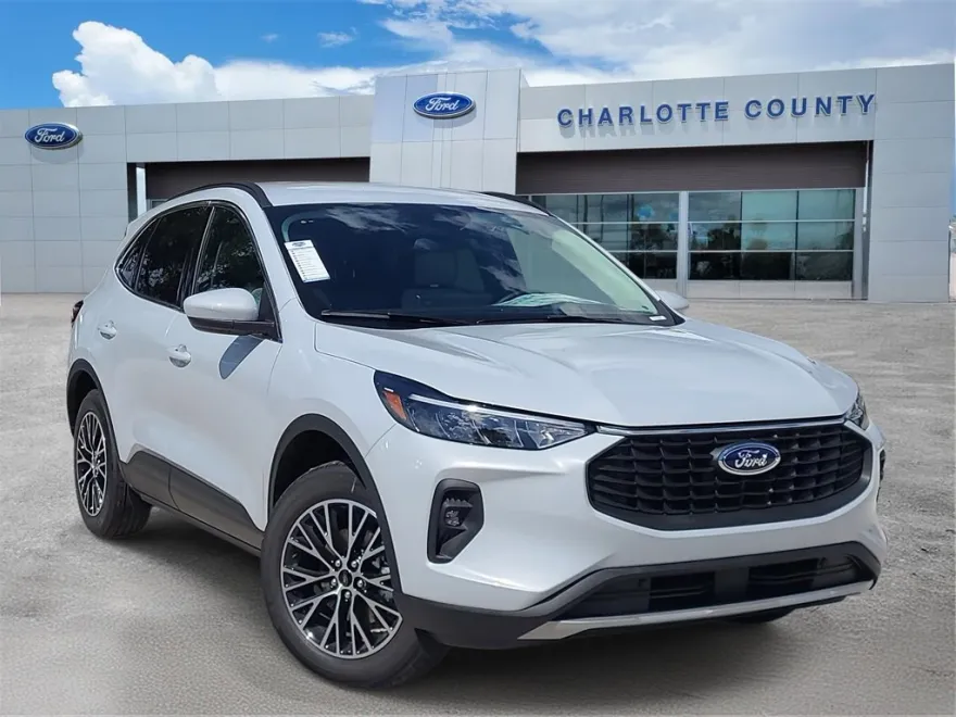 2025 Ford Escape Plug-In Hybrid photo 1
