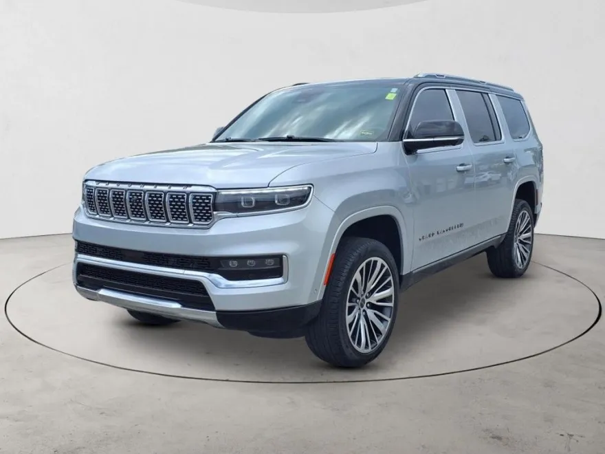2024 Jeep Grand Wagoneer III photo 1
