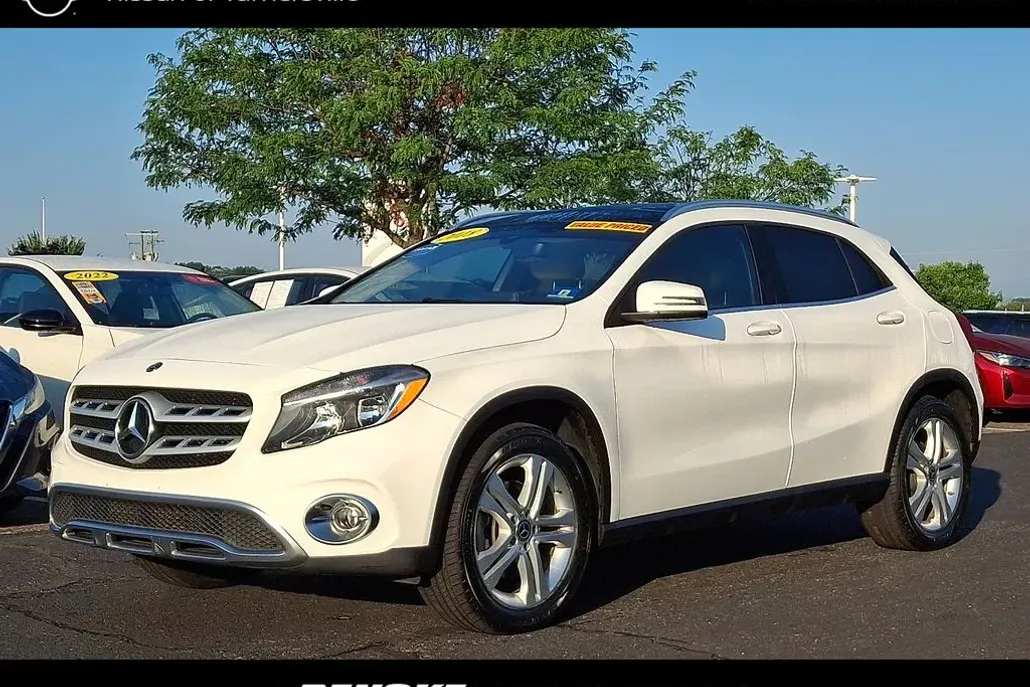2018 Mercedes Benz GLA 250 4MATIC photo 1