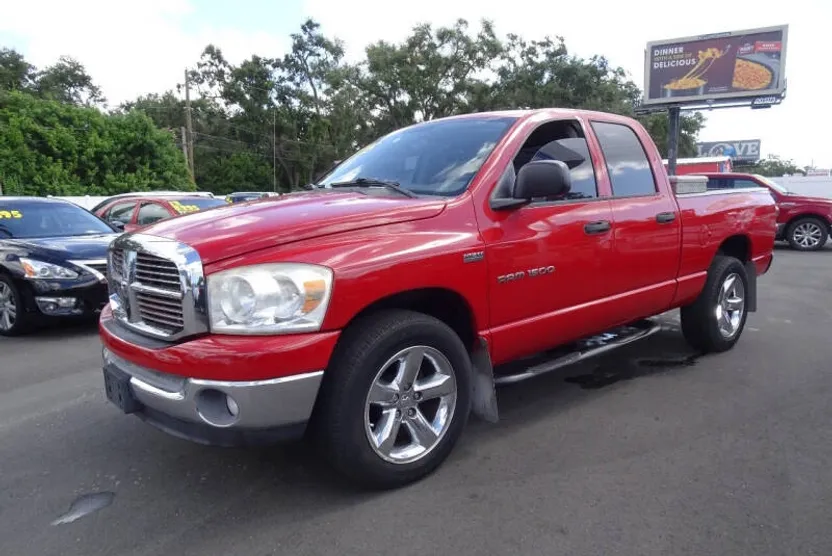 2007 Dodge Ram SLT photo 1