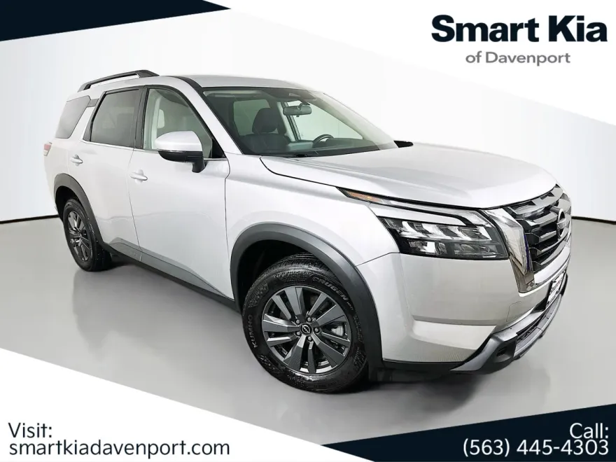 2023 Nissan Pathfinder SV photo 1