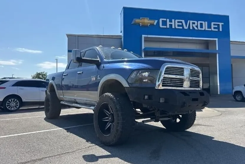 2010 Dodge Ram Laramie photo 1