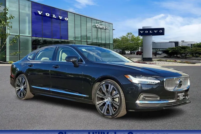 2023 Volvo S90 Plus photo 1