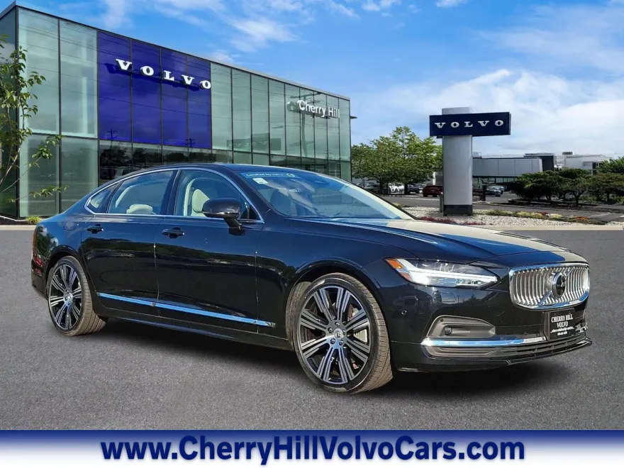 2023 Volvo S90 Plus photo 1