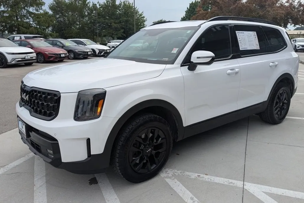 2024 Kia Telluride X-Pro photo 1