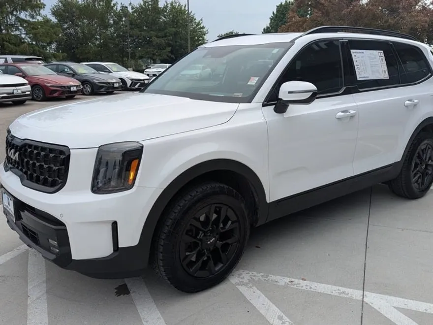 2024 Kia Telluride X-Pro photo 1