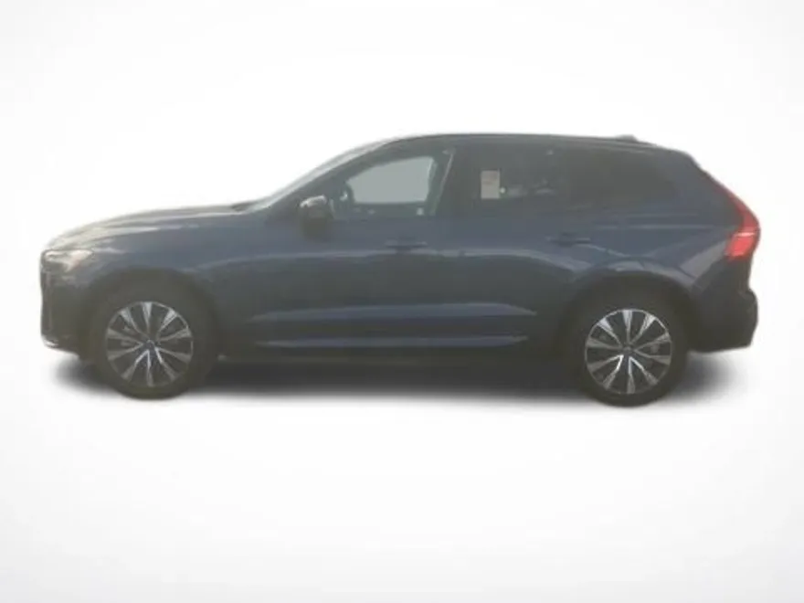 2025 Volvo XC60 B5 Plus photo 1