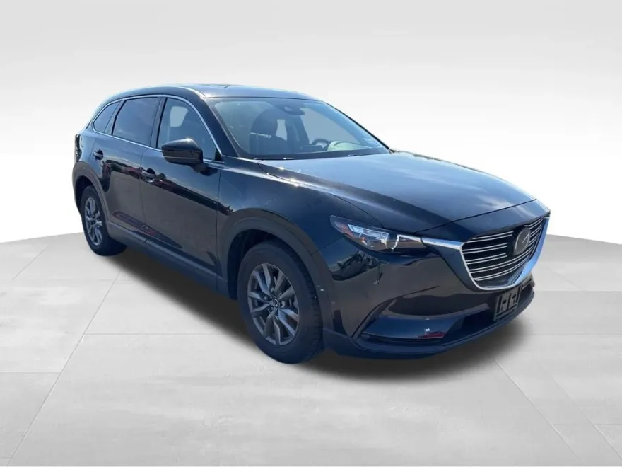 2023 Mazda CX-9 Touring photo 1