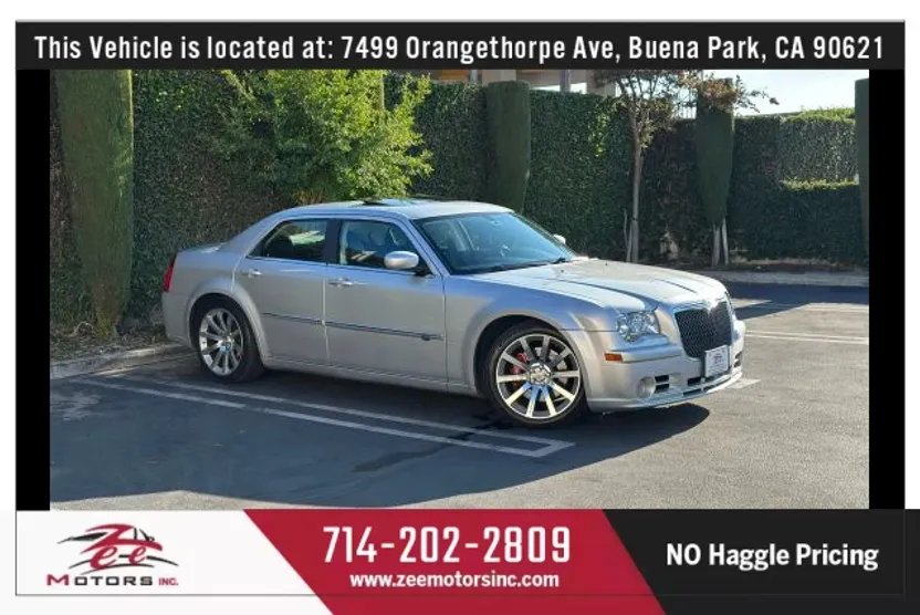 2009 Chrysler 300 SRT8 photo 1