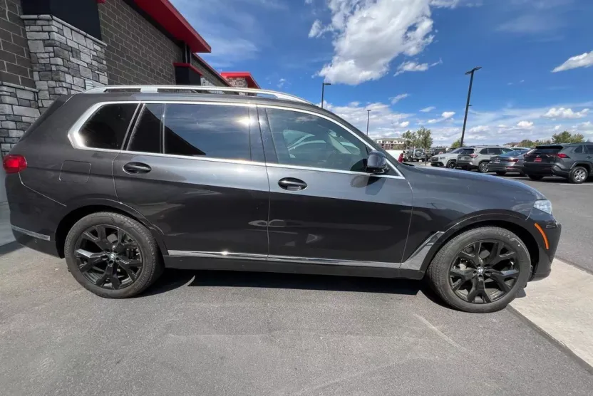 2020 Bmw X7 xDrive40i photo 1