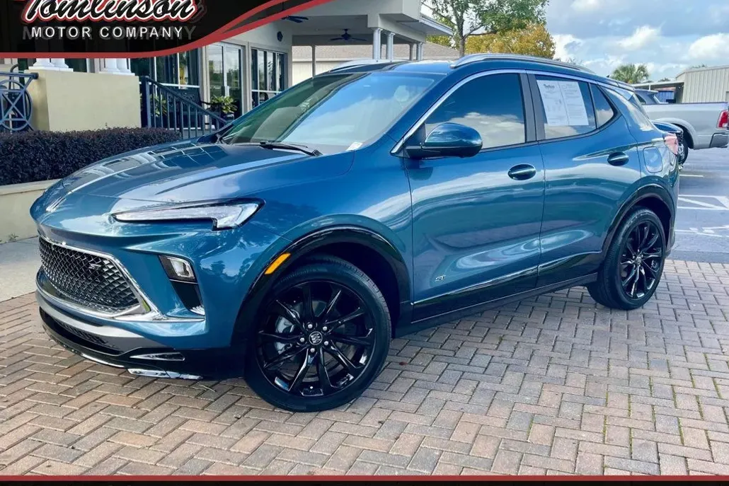 2026 Buick Encore GX Sport Touring photo 1