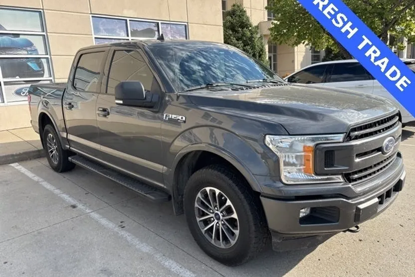 2020 Ford F-150 XLT photo 1