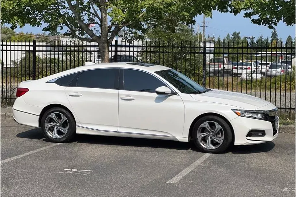 2018 Honda Accord EX-L photo 1