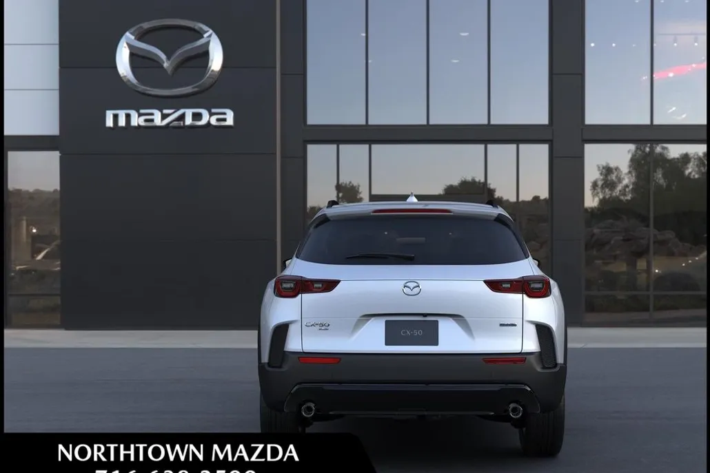 2025 Mazda CX-50 Premium photo 1