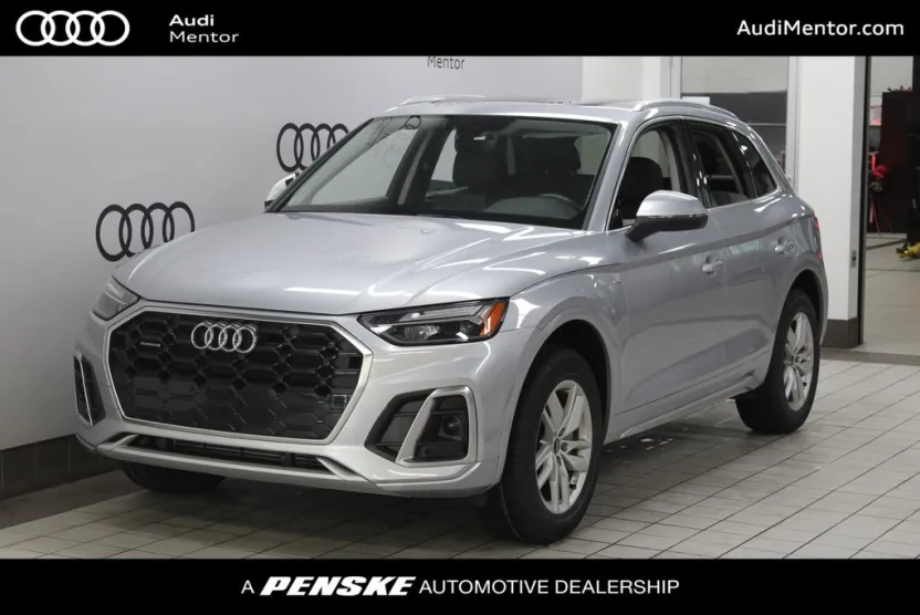 2022 Audi Q5 45 S line Premium photo 1