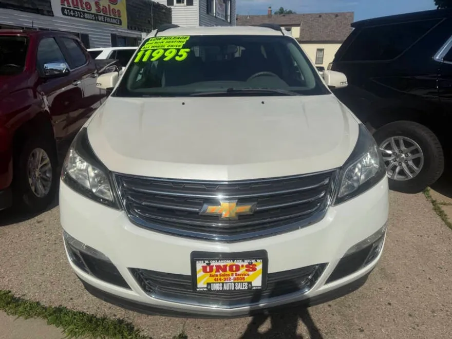 2015 Chevrolet Traverse 1LT photo 1