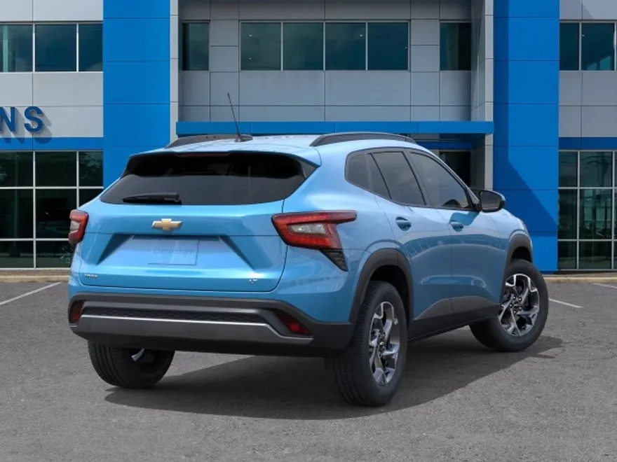 2026 Chevrolet Trax LT photo 1