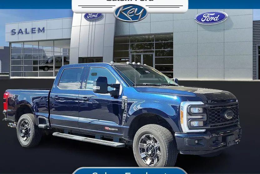 2023 Ford F-350 Lariat photo 1