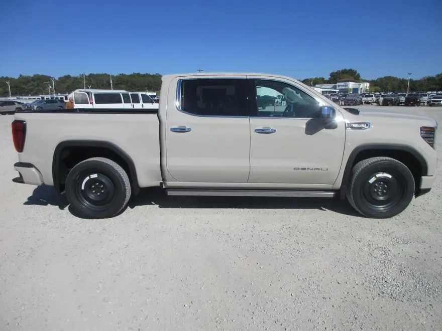 2026 Gmc Sierra 1500 Denali photo 1