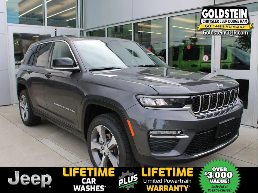 2025 Jeep Grand Cherokee Limited photo 1
