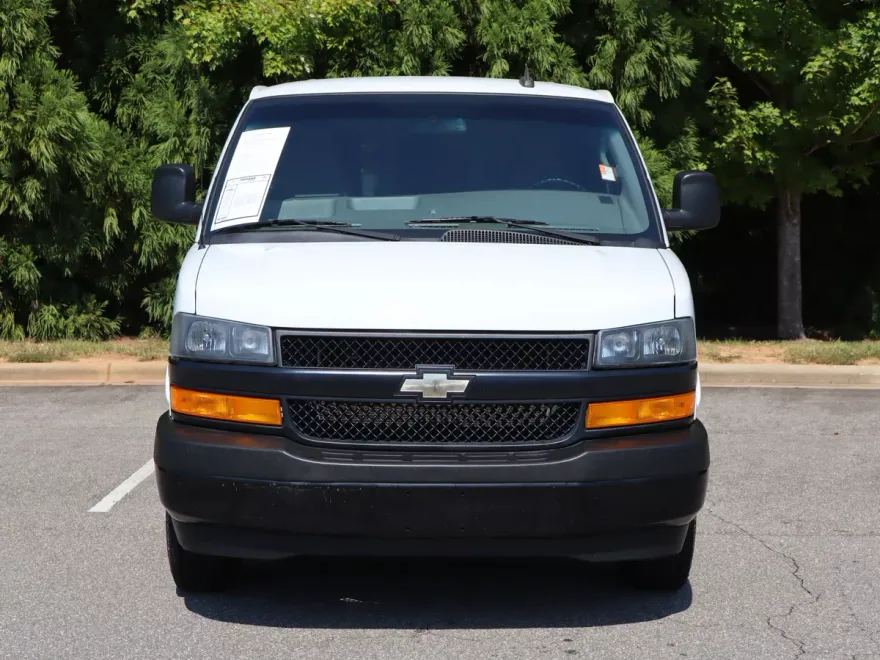2021 Chevrolet Express Cargo 2500 photo 1