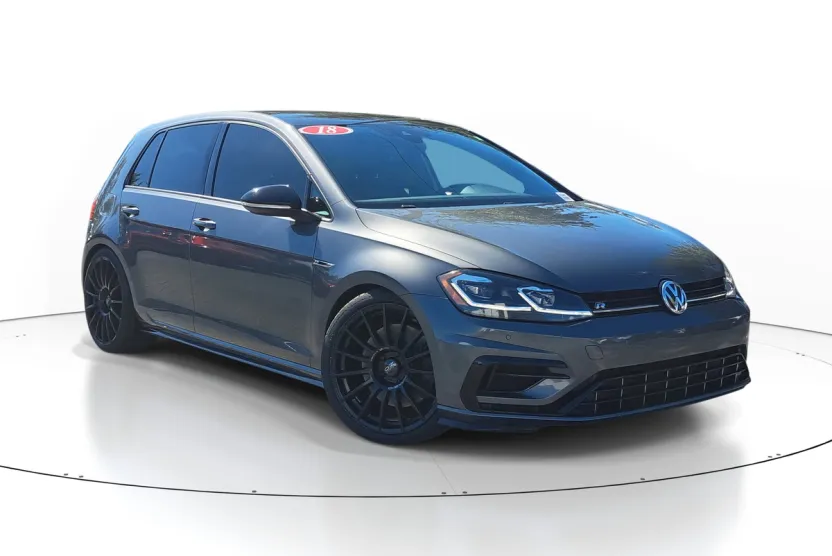 2018 Volkswagen Golf R 4Motion photo 1